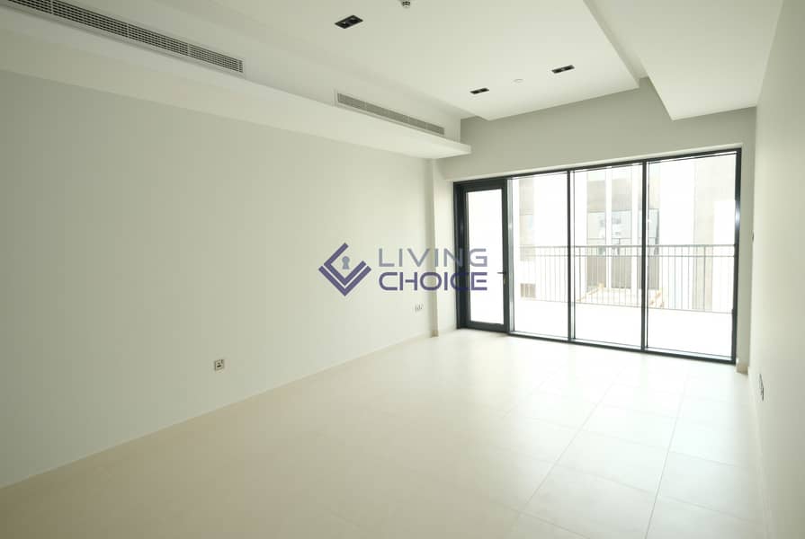 1 BR + Terrace | Balcony | Open Kitchen 1 BR + Terrace | Balcony | Open Kitchen