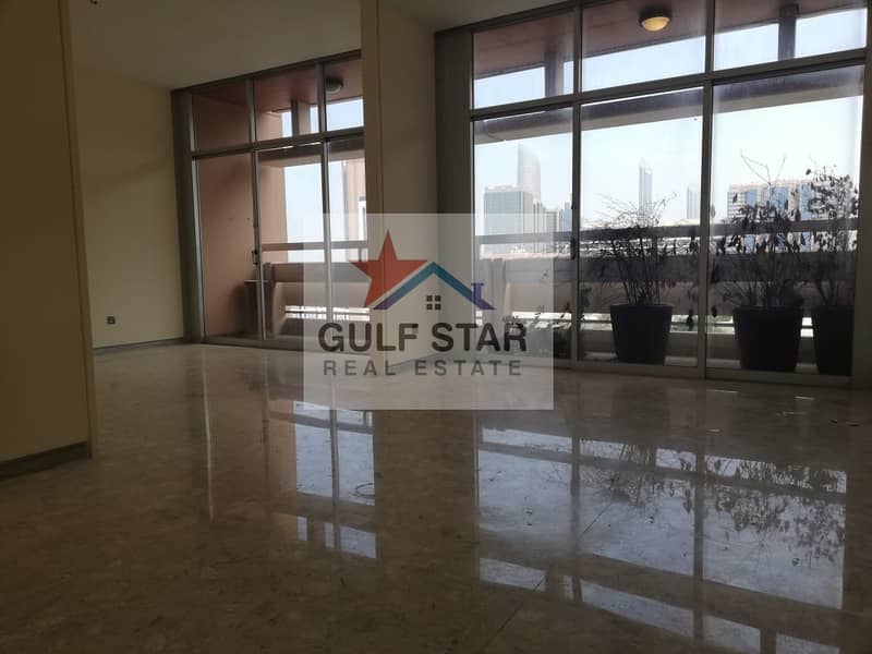 Exclusive! 3 Bedroom Apartment Exclusive! 3 Bedroom Apartment