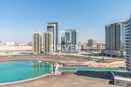 High Quality and Welcoming | Canal Views High Quality and Welcoming | Canal Views
