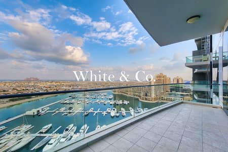 2 Bedroom Flat for Sale in Palm Jumeirah, Dubai - High Floor | Best View | Motivated Seller
