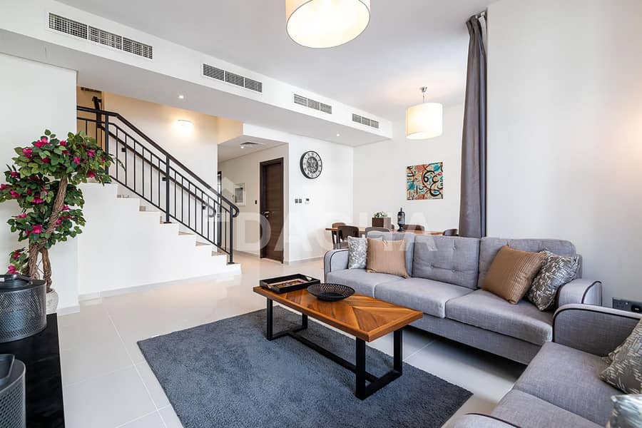 Vacant | 3BR FURNISHED | Great Location Vacant | 3BR FURNISHED | Great Location