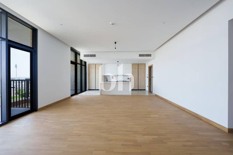 3 images image img