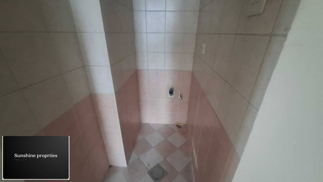 8 1000606446. jpg