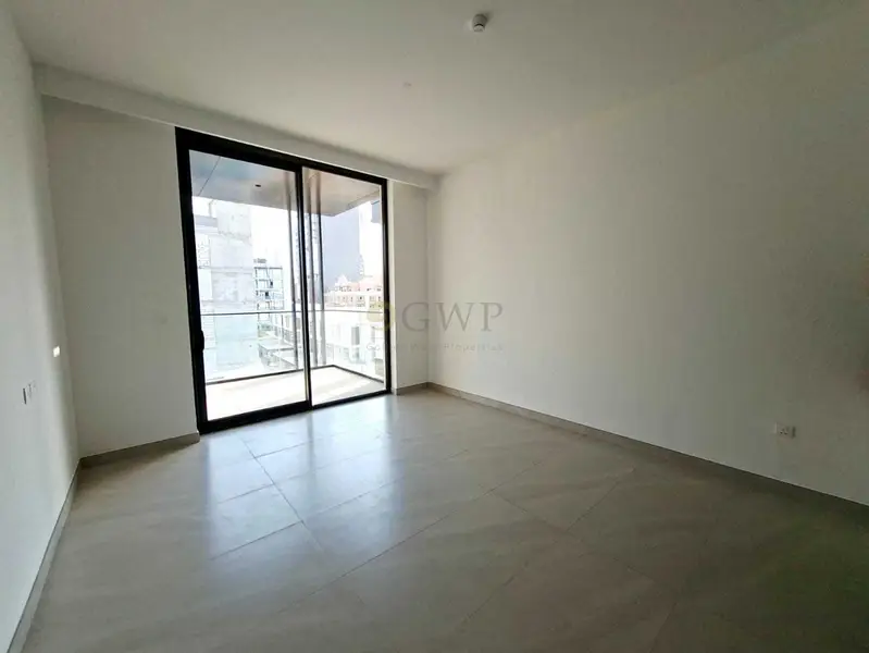 Modern and Warm | Sunny and Bright | Vacant