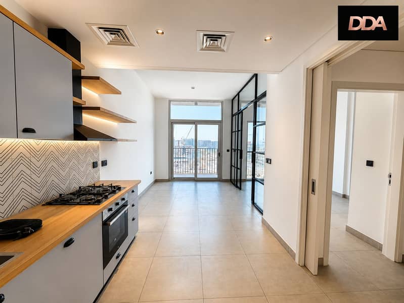 2 socio-tower-b-open-plan-kitchen-close-up-04. png