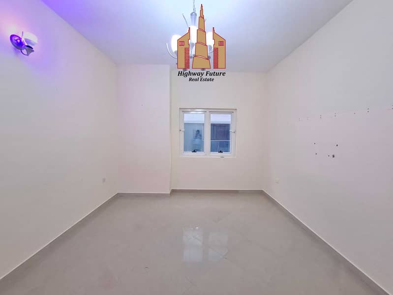 8 55250. jpg