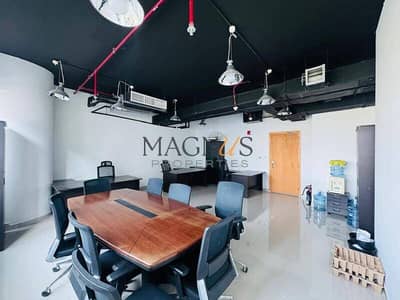 Office te Huur in Business Bay, Dubai - Kantoor in Business Bay,DAMAC Business Tower, 70000 AED - 15464131 Office te Huur in Business Bay, Dubai - Kantoor in Business Bay,DAMAC Business Tower, 70000 AED - 15464131