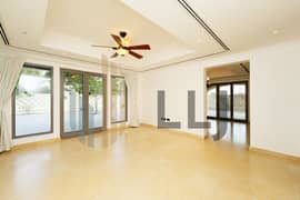 Corner 5 Bedroom Villa Available End of August