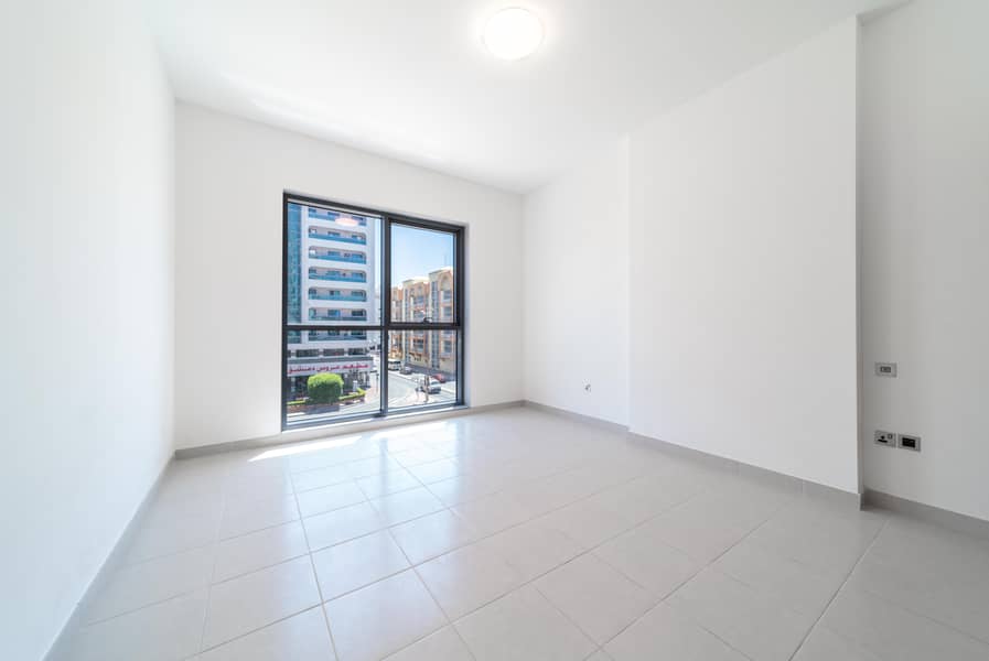 8 MRQ 4721 - 2 BR-16. jpg