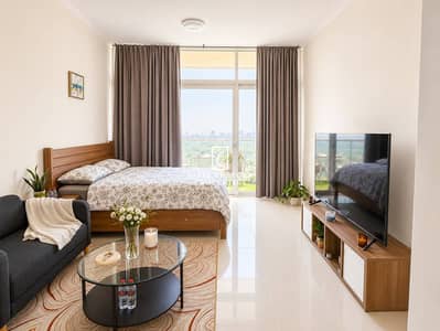 Studio te Huur in DAMAC Hills, Dubai - Appartement in DAMAC Hills，Carson - The Drive，Carson Tower C, 52000 AED - 15915030