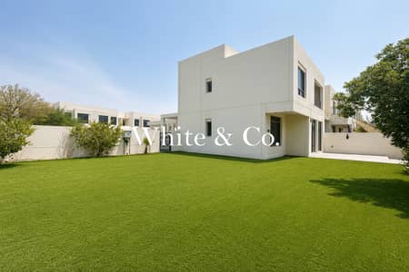 4 Bedroom Townhouse for Rent in Town Square, Dubai - Large Corner | Landscaped | Media Wall