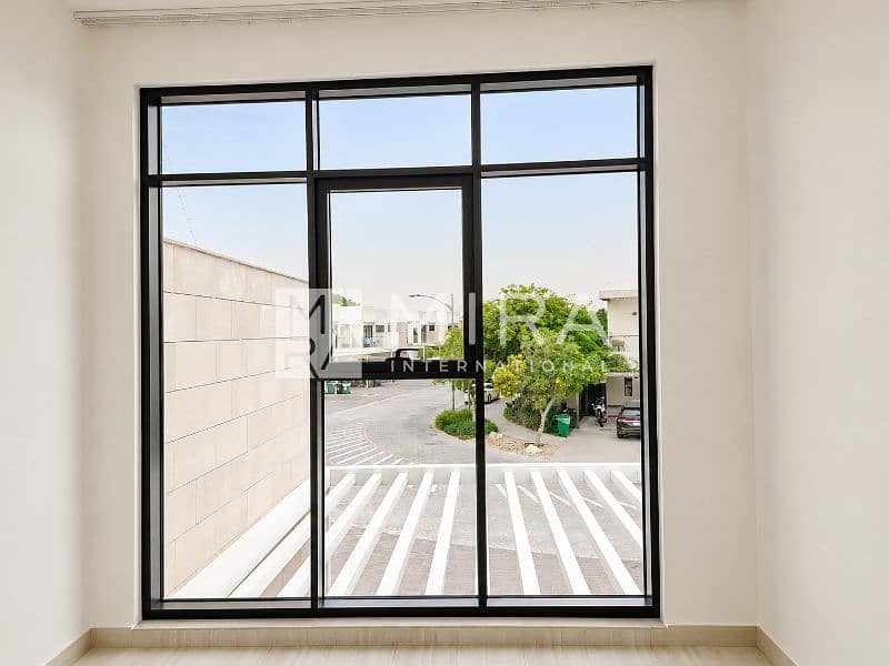 7 Window