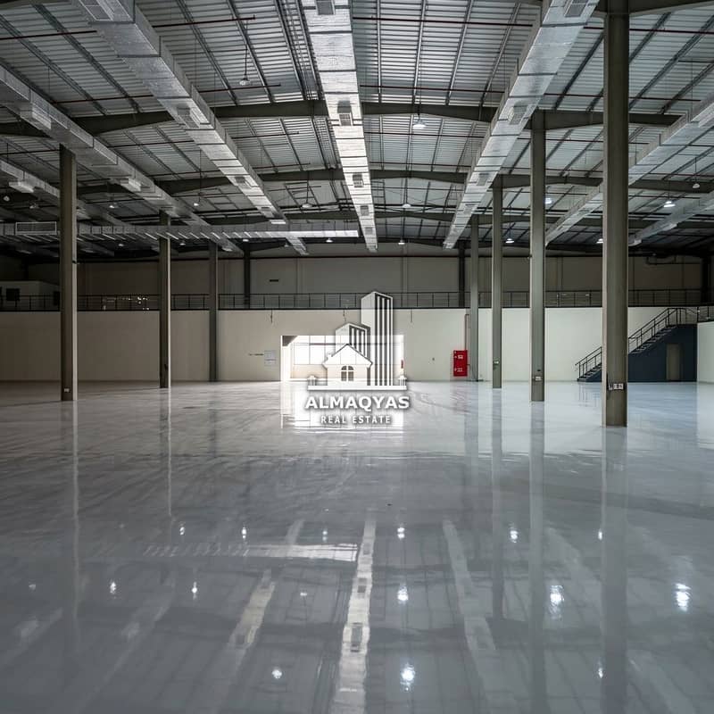 2 Showroom02-Sud. jpg