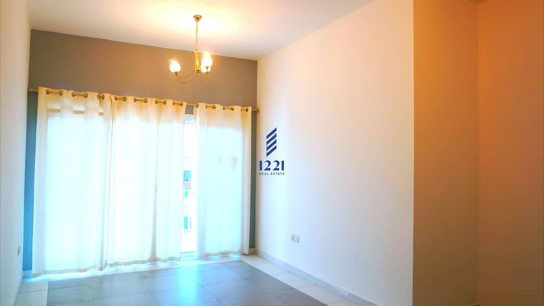 2 Sandhurts Apartment 4. jpg (2). jpg