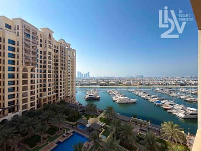 2 Bedroom Flat for Rent in Palm Jumeirah, Dubai - Fully Upgraded | Water View | Direct Mall Access