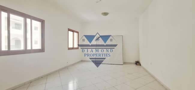 Studio for Rent in Abu Shagara, Sharjah - 83317. jpg