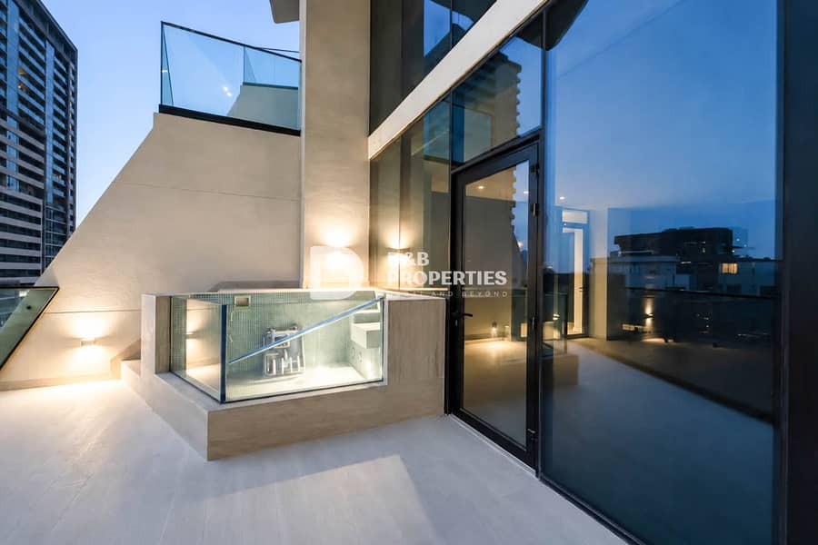 Spacious | Private Pool | Vacant | Brand New Spacious | Private Pool | Vacant | Brand New