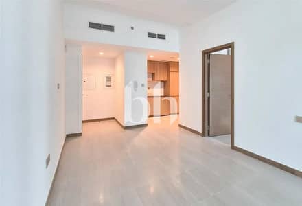 1 Bedroom Apartment for Rent in Business Bay, Dubai - images image img