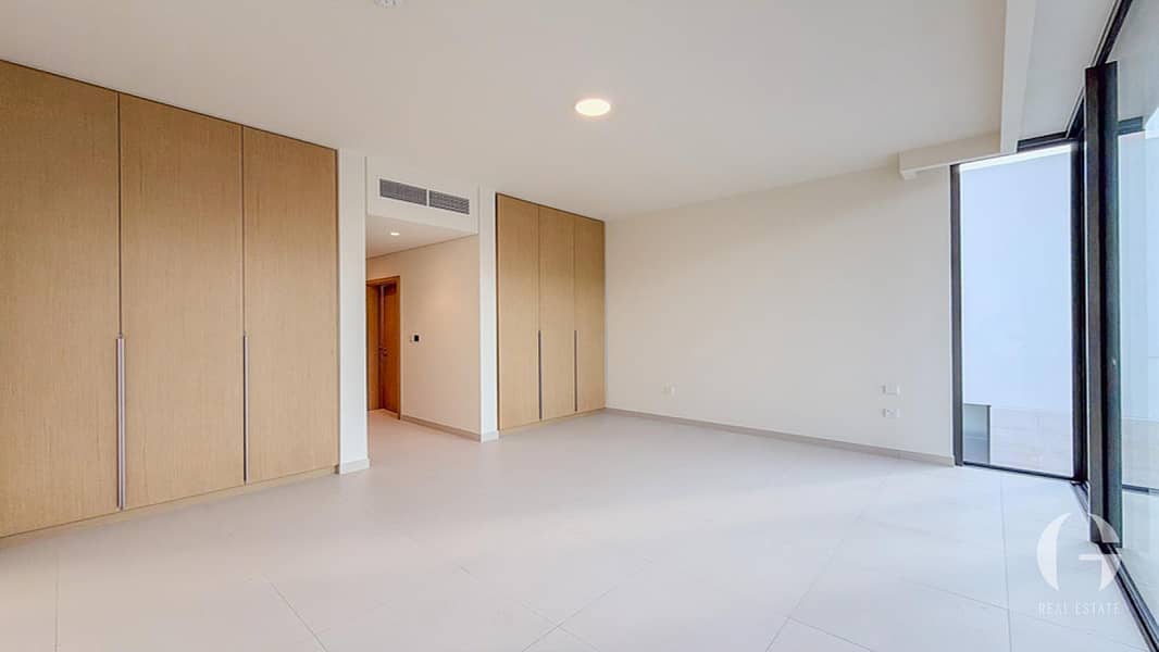 13 Image 13