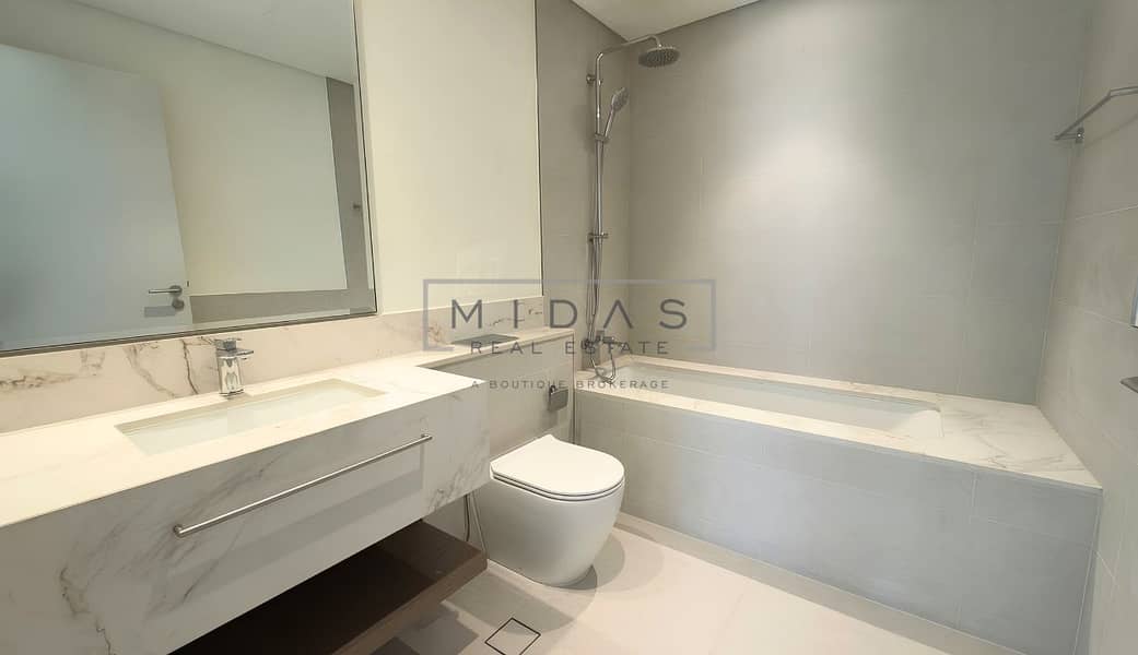 9 30. png