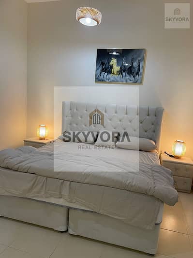1 Bedroom Flat for Rent in Dubai Silicon Oasis (DSO), Dubai - Huge Layout || 2 Balconies || Market and Bus Stop under the building || Family Friendly