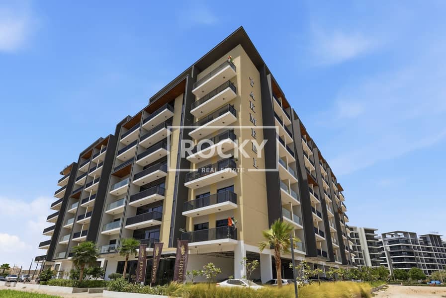 37 Divine Living Exterior-1. jpg