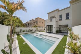Fully Renovated | Extended | Private Pool | 4E