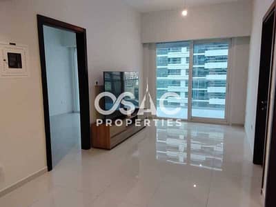 2 Bedroom Flat for Rent in Business Bay, Dubai - Semi-Furnished | Canal View | Ready to Move In