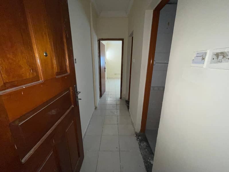 6 5937aa95-cbe4-4895-895d-56a95e92da40. jpg