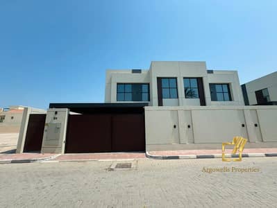 4 Bedroom Villa for Rent in Al Garhoud, Dubai - WhatsApp Image 2026-07-22 at 4.01. 21 PM (1). jpeg 4 Bedroom Villa for Rent in Al Garhoud, Dubai - WhatsApp Image 2026-07-22 at 4.01. 21 PM (1). jpeg