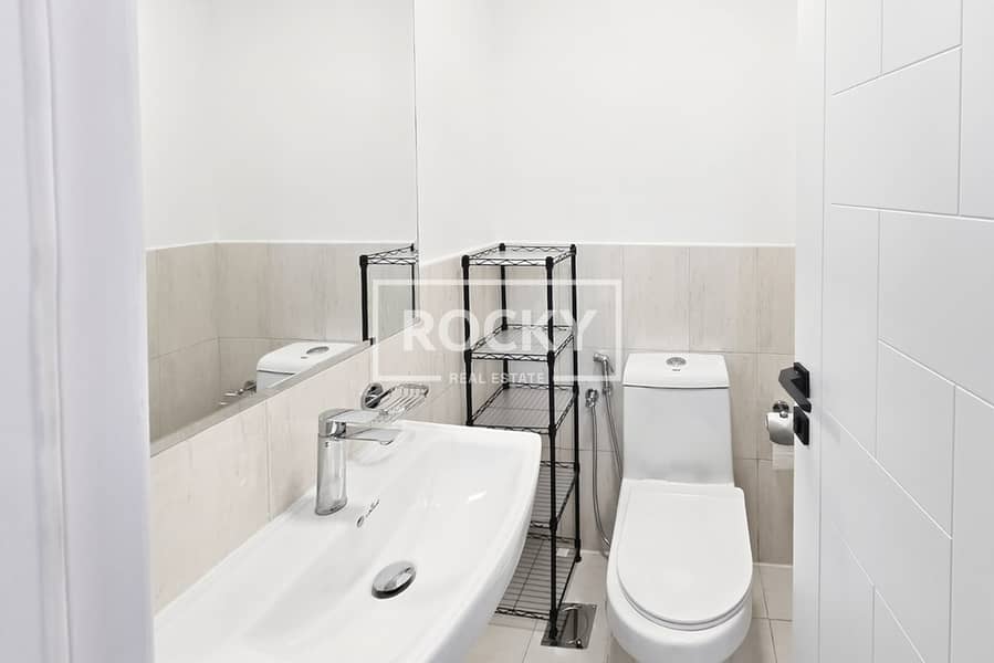 8 Curve Centro (9 of 10). jpg