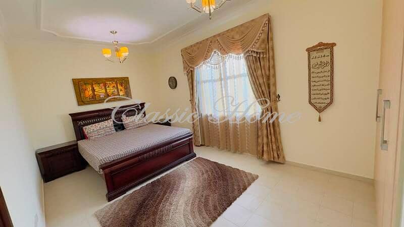 15 Bedroom 1. jpg