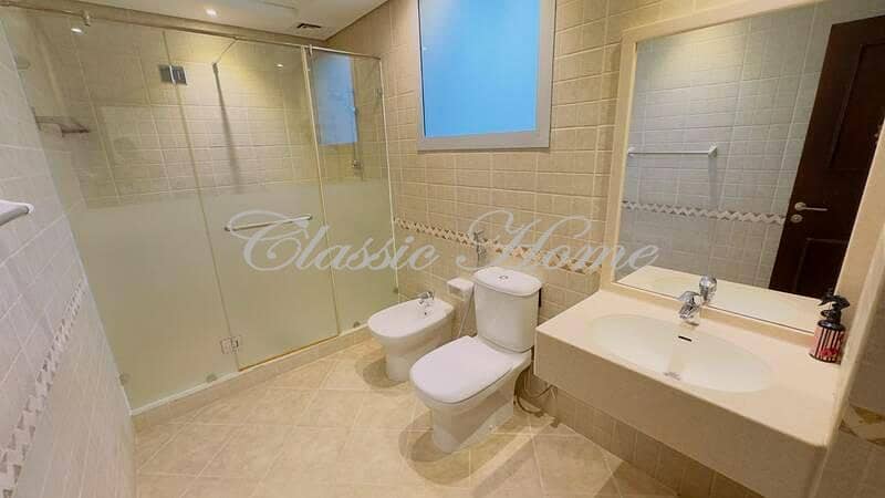 16 Toilet 5. jpg