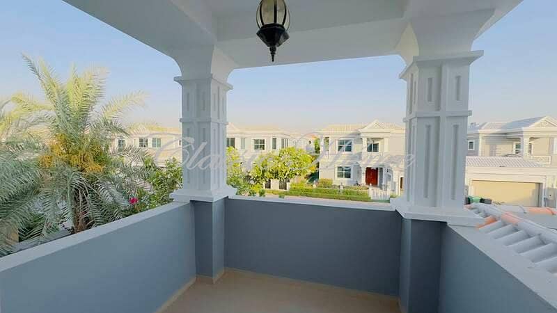 21 Balcony 5. jpg