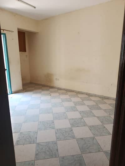2 habitaciones Apartamento para en Alquiler en Um Tarafa, Sharjah - WhatsApp Image 2026-07-22 at 2.10. 00 PM (1). jpeg 2 habitaciones Apartamento para en Alquiler en Um Tarafa, Sharjah - WhatsApp Image 2026-07-22 at 2.10. 00 PM (1). jpeg