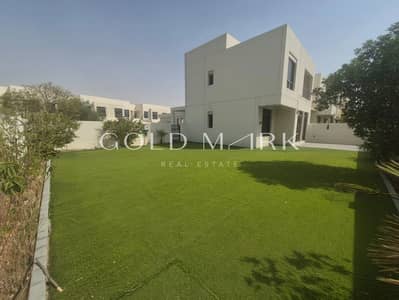 4 Bedroom Townhouse for Rent in Town Square, Dubai - Massive Plot I Upgraded Unit I Vacant now
