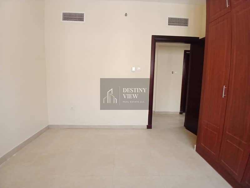 3 80495. jpg