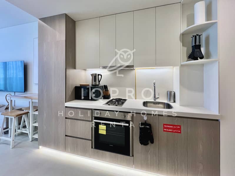 Luxurious Fully Furnished Studio | High Floor | Brand New Building - Image 10