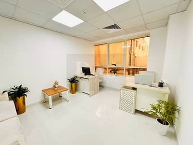 Office in Affitto a Deira, Dubai - 4ed90c92-290a-4ef7-b105-a14afbad1d3d. jpg