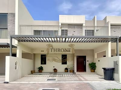 Townhouse de 5 chambres à à louer à DAMAC Hills 2 (Akoya by DAMAC), Dubai - Maison de ville à DAMAC Hills 2 (Akoya by DAMAC),Trixis, 5 chambres, 154000 AED - 15922444 Townhouse de 5 chambres à à louer à DAMAC Hills 2 (Akoya by DAMAC), Dubai - Maison de ville à DAMAC Hills 2 (Akoya by DAMAC),Trixis, 5 chambres, 154000 AED - 15922444