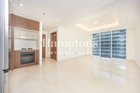 1 habitación Apartamento para en Venta en Dubai Harbour, Dubai - Apartamento en Dubai Harbour，Emaar Beachfront，Palace Beach Residence，Palace Beach Residence Tower 2, 1 dormitorio, 2540000 AED - 15895038