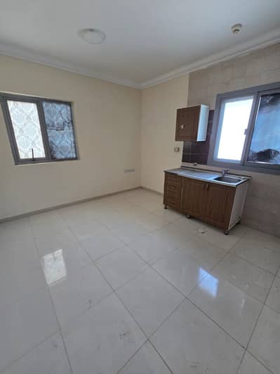 Estudio para en Alquiler en Al Taawun, Sharjah - WhatsApp Image 2026-07-13 at 12.11. 17 AM (2). jpeg Estudio para en Alquiler en Al Taawun, Sharjah - WhatsApp Image 2026-07-13 at 12.11. 17 AM (2). jpeg