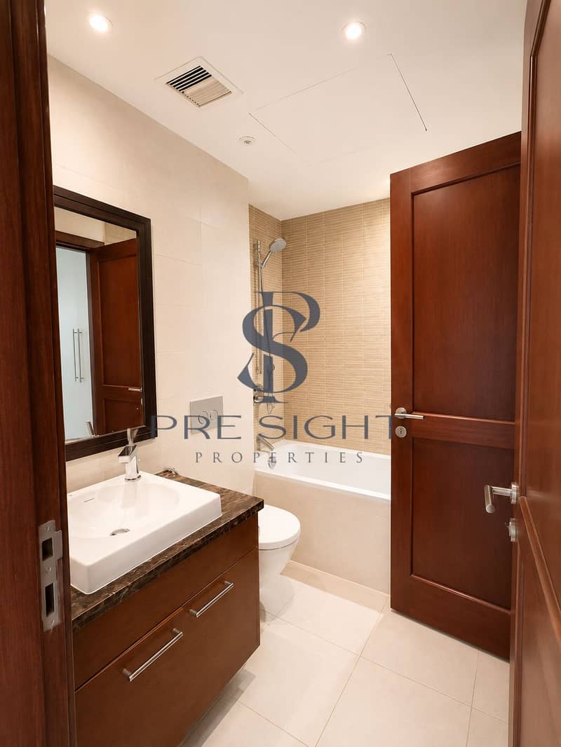 9 Master bath. png