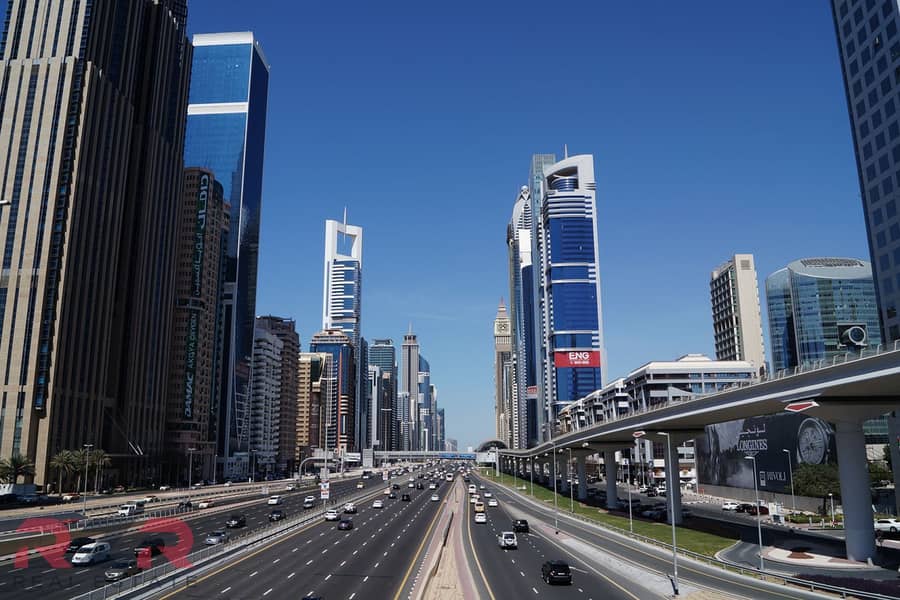 2 sheikh-zayed-road-1921_xl. jpg