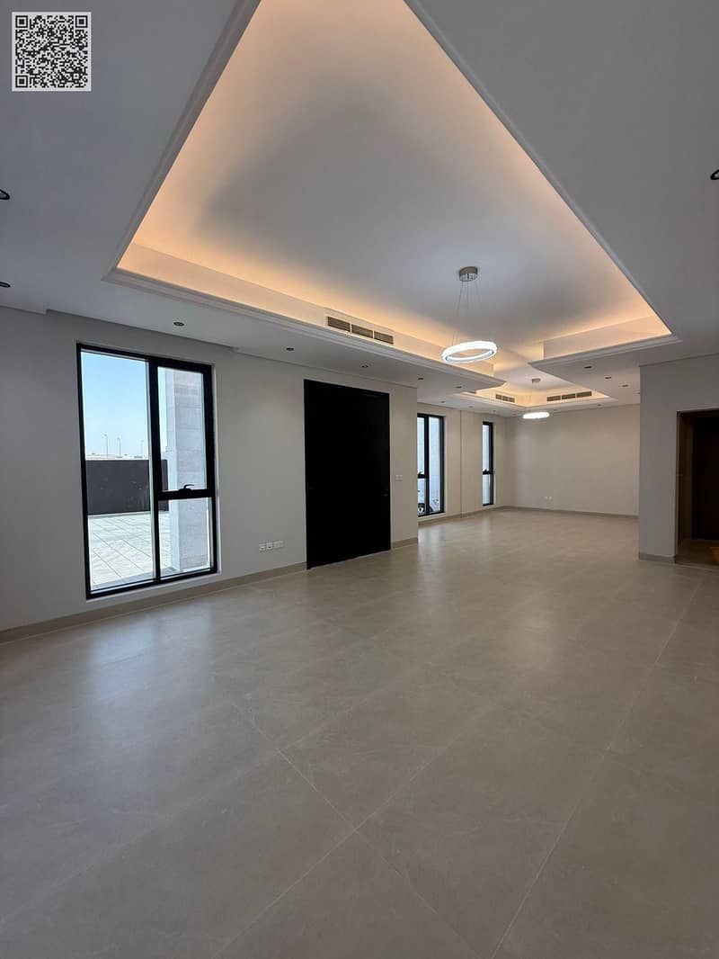 14 4b33d929-1bfc-4c57-a5df-7ae999941fbd. jpg