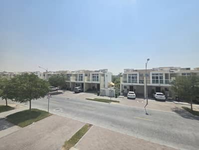 3 habitaciones Villa para en Alquiler en DAMAC Hills 2 (Akoya by DAMAC), Dubai - 20260622_133453. jpg