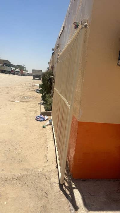 Labour Camp para en Alquiler en Al Sajaa Industrial, Sharjah - c996169b-9e55-44ff-9ba0-398c9172eee8. jpg Labour Camp para en Alquiler en Al Sajaa Industrial, Sharjah - c996169b-9e55-44ff-9ba0-398c9172eee8. jpg