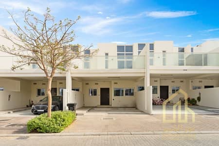 3 Bedroom Villa for Rent in DAMAC Hills 2 (Akoya by DAMAC), Dubai - fbcdc8cd-3008-45c3-9b9a-5857d1122af7. jpg