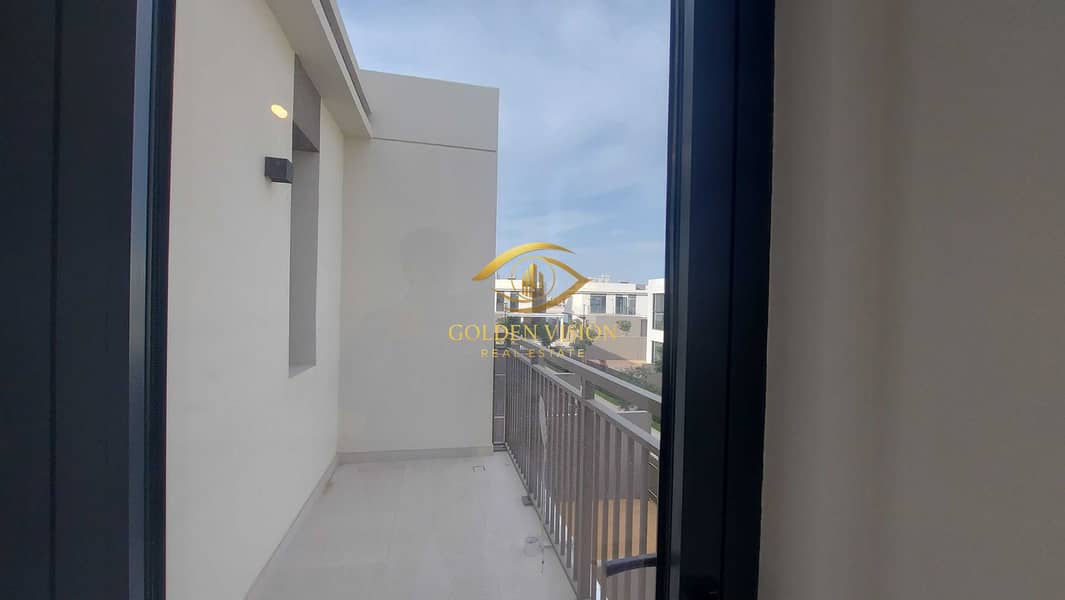 14 Falcon 3 bdr balcony door room 1. jpg