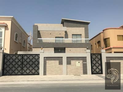 Villa de 5 chambres à à louer à Al Rawda, Ajman - efa7c621-aaa5-4884-a445-fa3878b98180. jpg Villa de 5 chambres à à louer à Al Rawda, Ajman - efa7c621-aaa5-4884-a445-fa3878b98180. jpg
